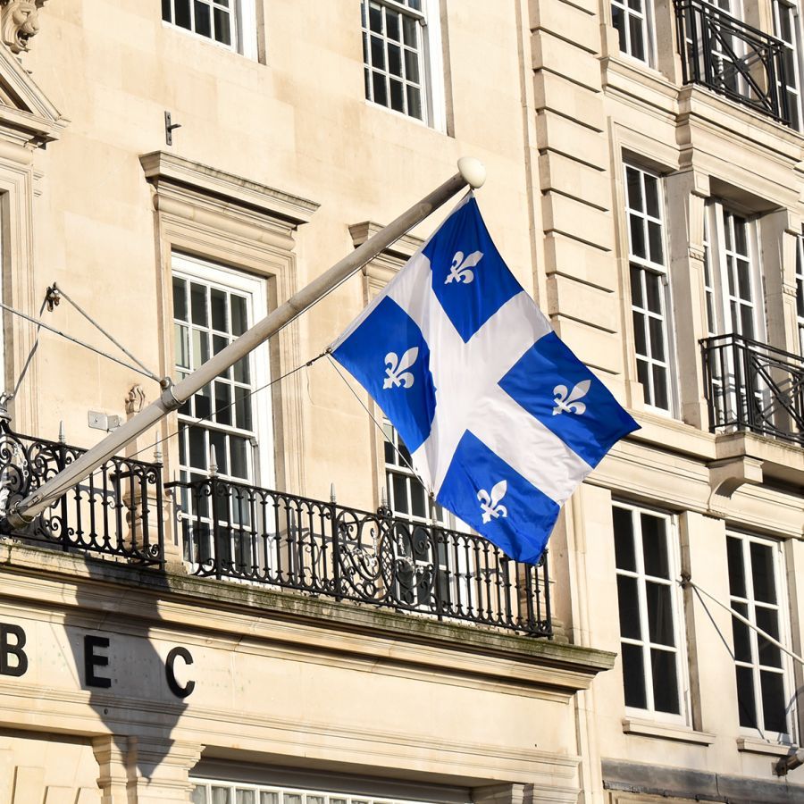 quebec house 2